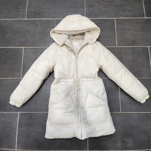 A&F NWT Air Cloud Puffer Parka - Picture 2 of 6